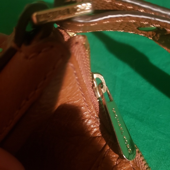 Michael Kors Tan Pebbled Leather Hobo with Buckles - Picture 5 of 7